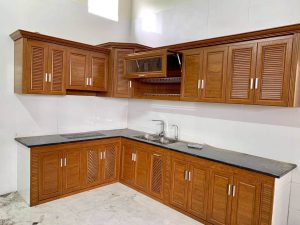 Tủ bếp nhôm cánh kính cường lực