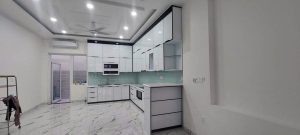 Tủ bếp nhôm cánh kính cường lực