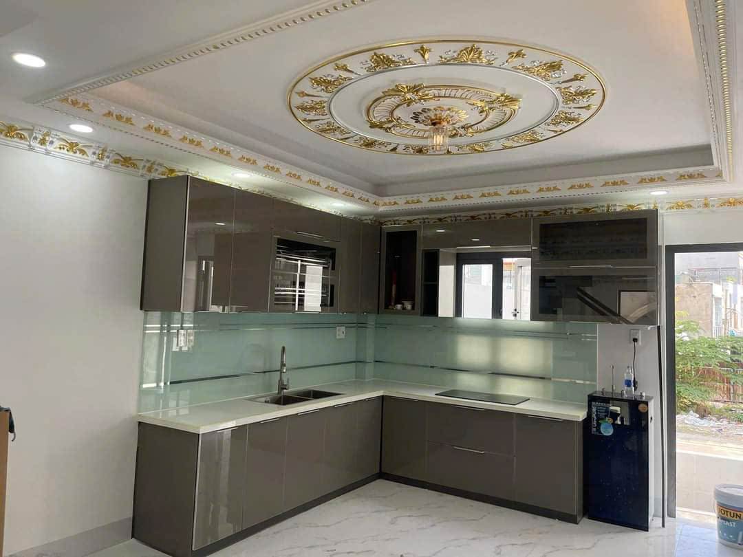 Tủ Bếp Nhôm Cánh Kính