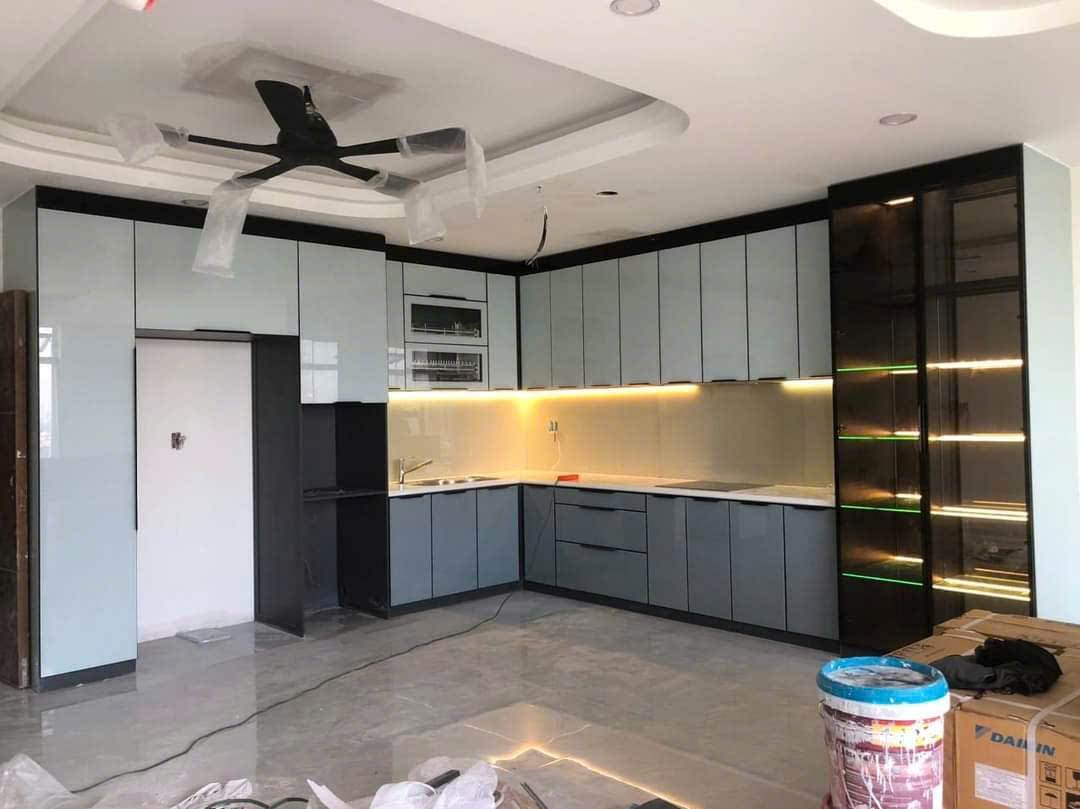 Tủ Bếp Nhôm Cánh Kính
