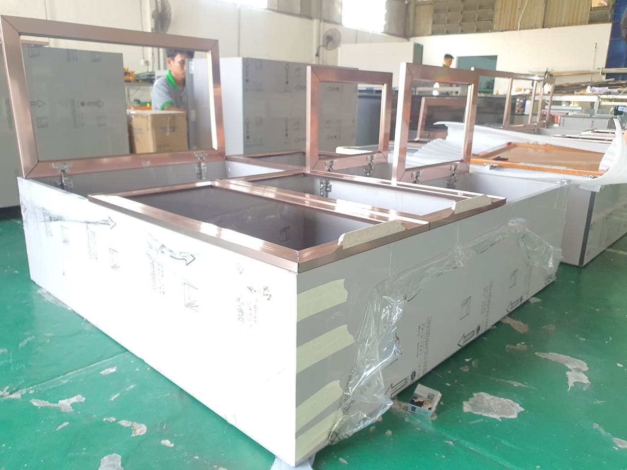 Tủ Bếp Hợp Kim Nhôm Cao Cấp