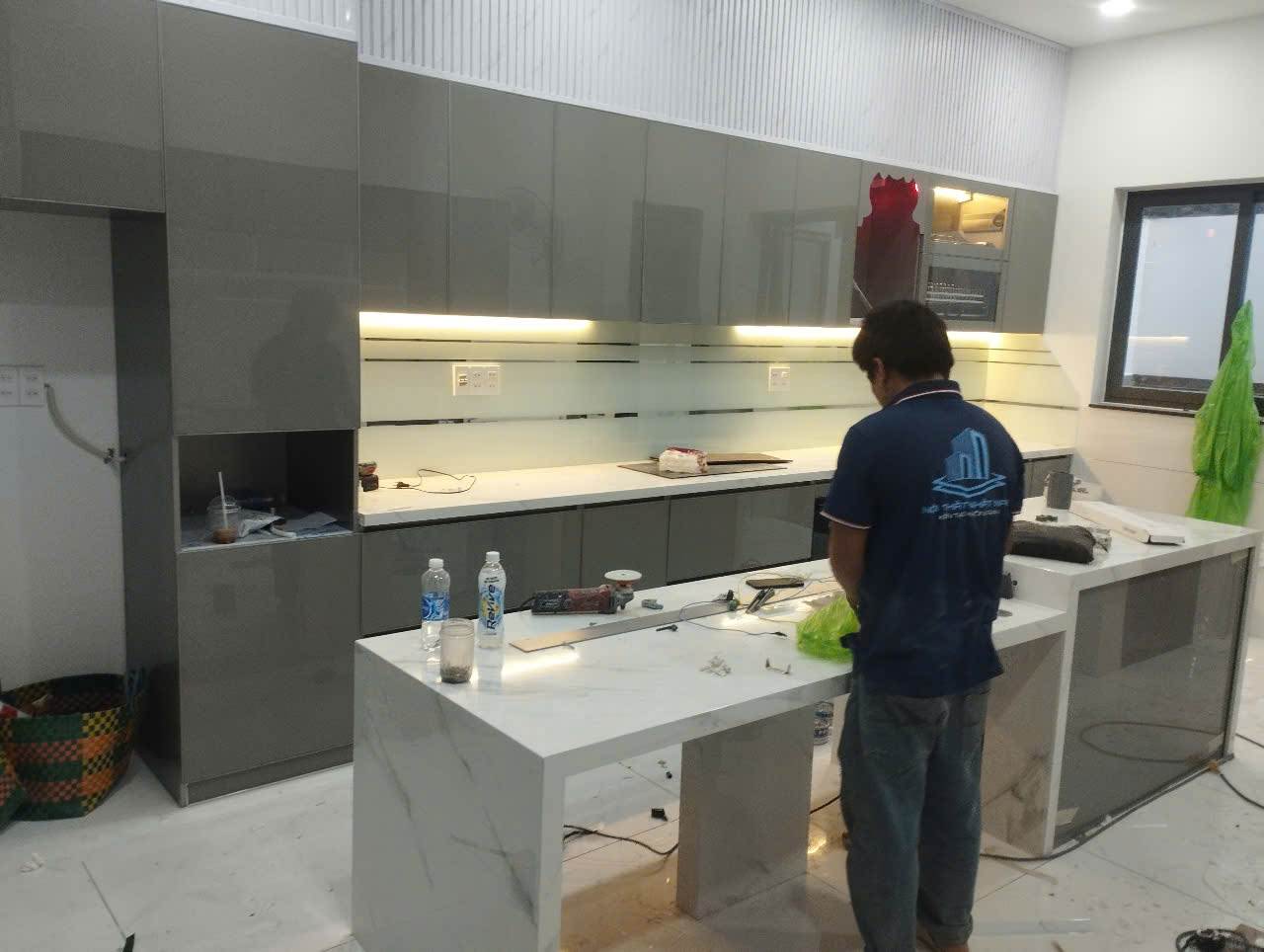 Đảo Bếp Inox Kết Hợp Mặt Đá