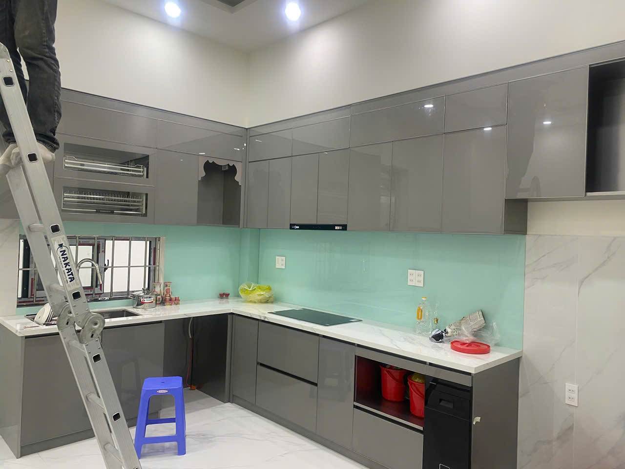 Bí Quyết Lựa Chọn Tủ Bếp Nhôm Bền Đẹp Phù Hợp 