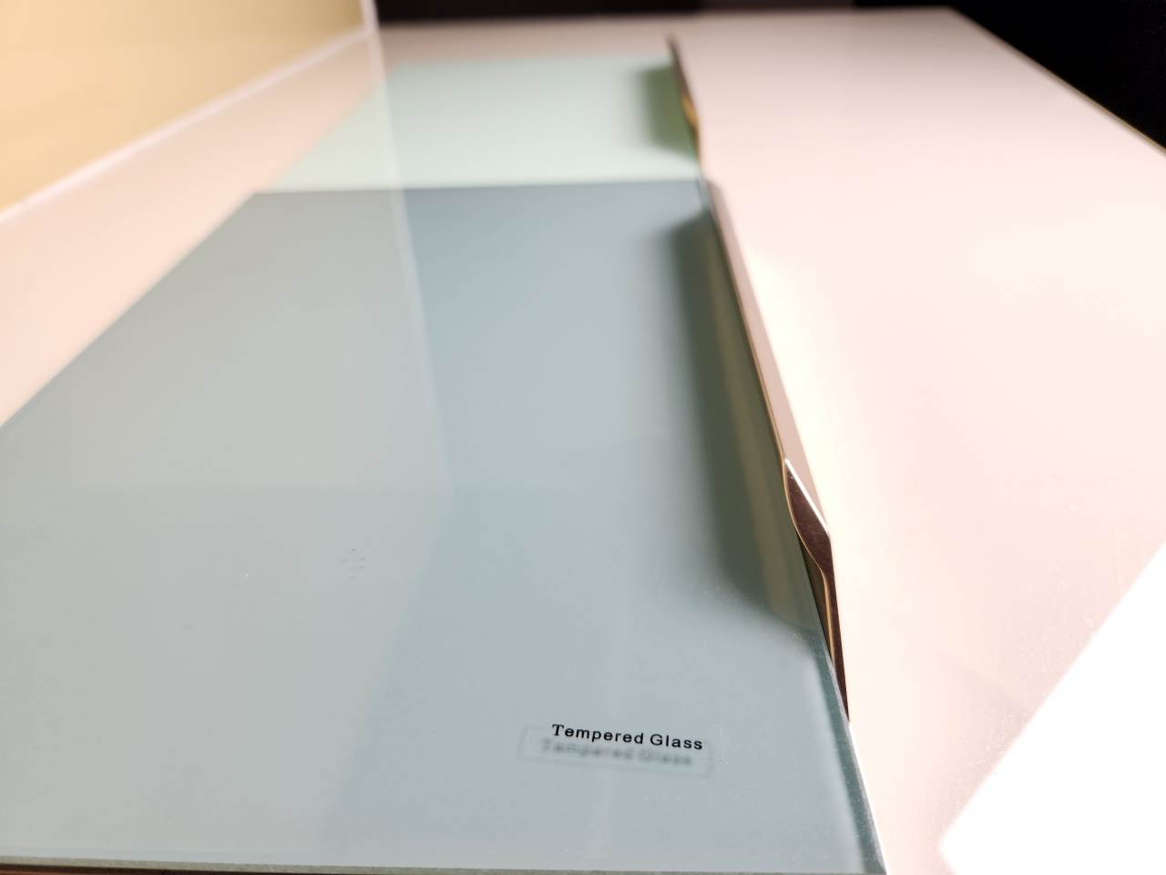 Tủ Bếp Hợp Kim Nhôm Cánh Kính