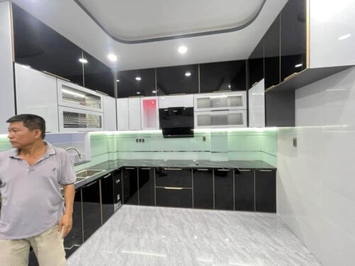 Tủ Bếp Hợp Kim Nhôm Cánh Kính