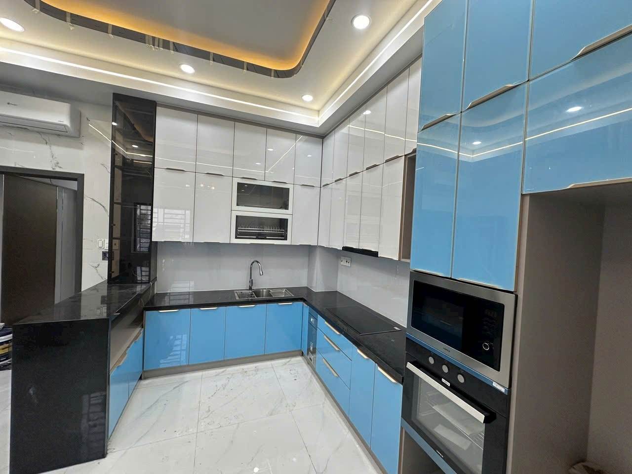 Tủ Bếp Hợp Kim Nhôm Cao Cấp