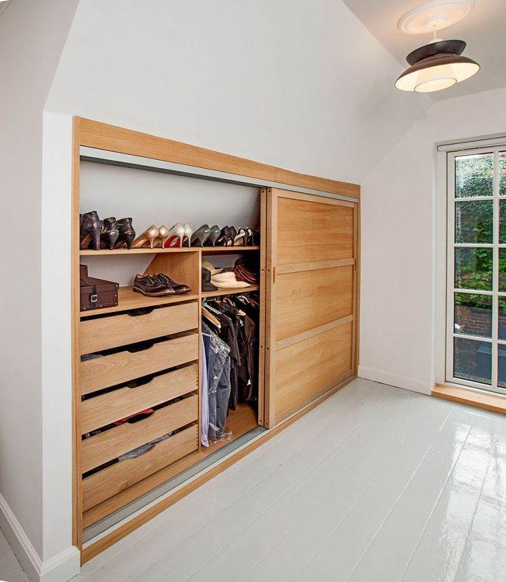 Tủ Quần Áo Âm Tường Nhôm Kính