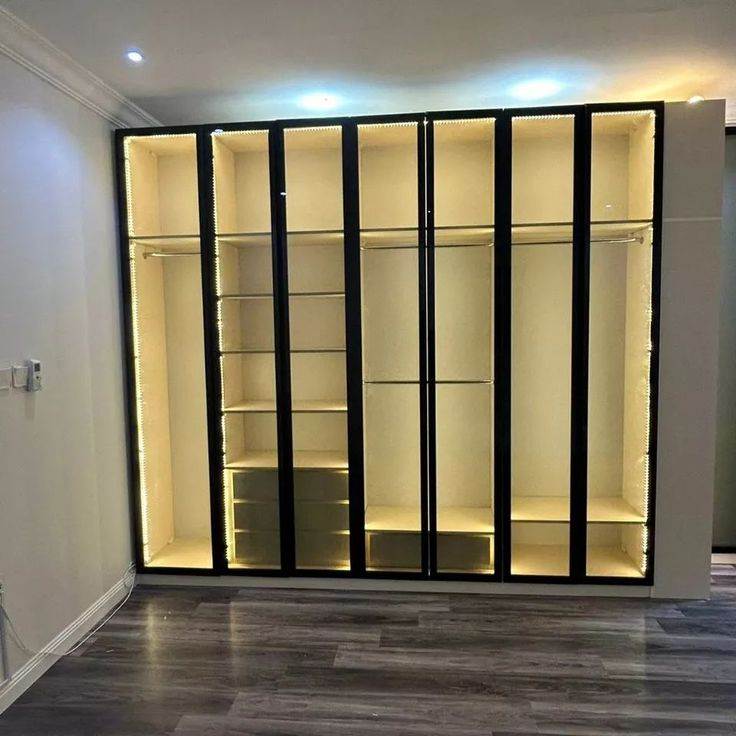 Tủ Quần Áo Nhôm Hợp Kim